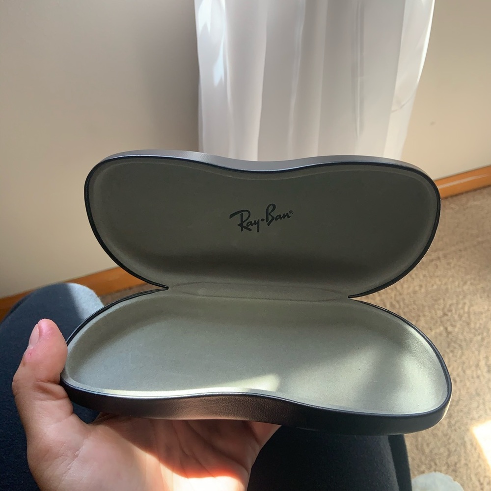 ray ban hard glasses case
